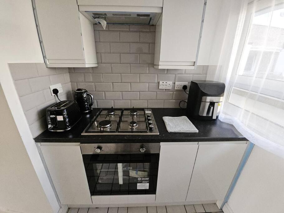 City Residence Steps From Kings Cross Station! London Eksteriør bilde